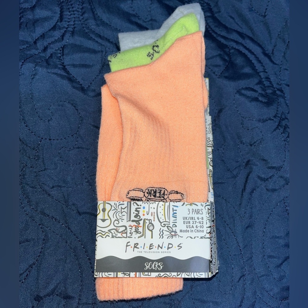 FRIENDS the television series socks 3 pack